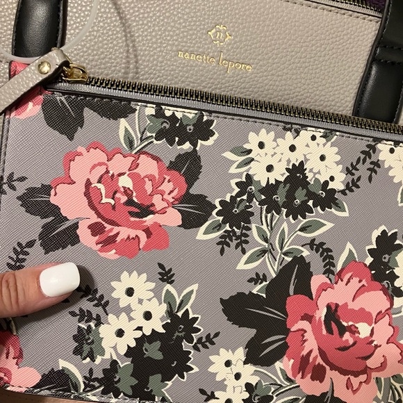 Nanette Lepore Grey multipocket tote with floral pouch - Picture 6 of 6